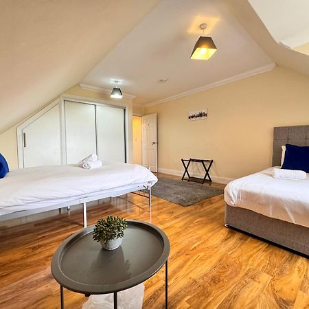Stanwell Relaxing Airport Rooms מראה חיצוני תמונה