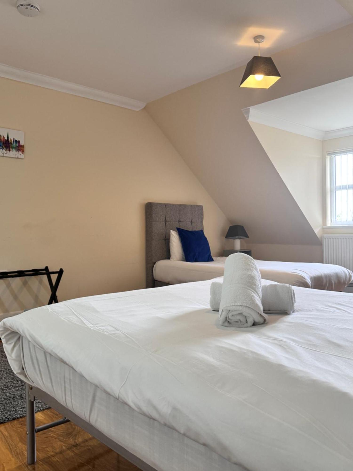 Stanwell Relaxing Airport Rooms מראה חיצוני תמונה